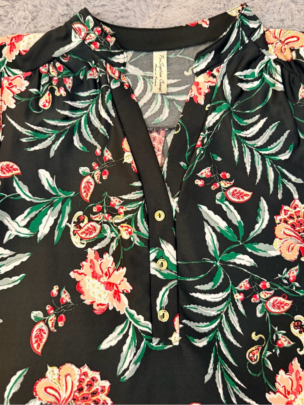 Sleeveless Black Floral V-Neck Women's Top Size L - Picture 2 of 8
